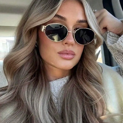 1pc Oval Shaped Small Fashion Women Fashion Glasses INS Street Fashion Vintage Fashion Glasses Metal Frame Black Fashion Glasses