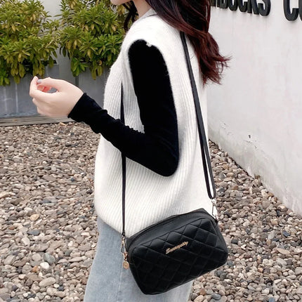 2026 tassel women's small crossbody bag trend diamond grid embroidery camera women's shoulder bag fashion chain crossbody bag