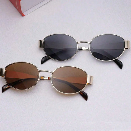 1pc Oval Shaped Small Fashion Women Fashion Glasses INS Street Fashion Vintage Fashion Glasses Metal Frame Black Fashion Glasses