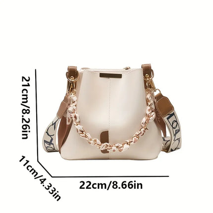 New Luxury Fashion Women's Shoulder Bag Large Capacity Bucket Bag With Ribbon Chain Crossbody Bag Commuting