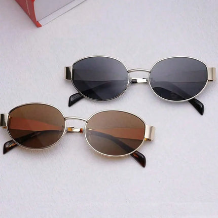1pc Oval Shaped Small Fashion Women Fashion Glasses INS Street Fashion Vintage Fashion Glasses Metal Frame Black Fashion Glasses