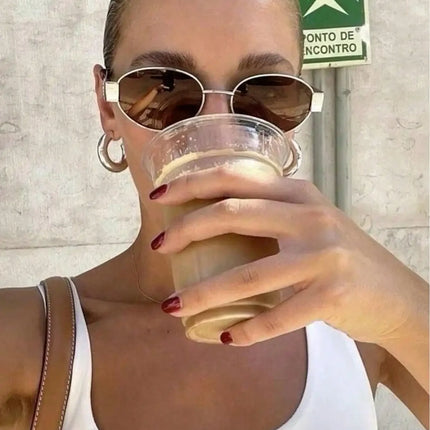 1pc Oval Shaped Small Fashion Women Fashion Glasses INS Street Fashion Vintage Fashion Glasses Metal Frame Black Fashion Glasses