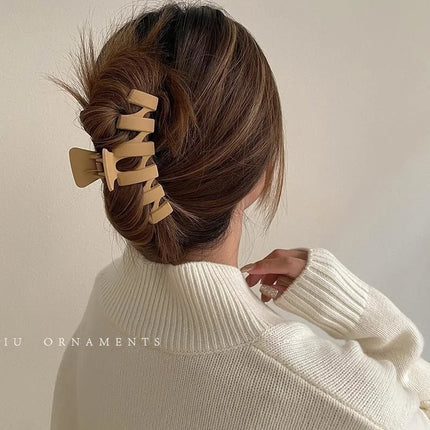 Women Hair Claw Clips Korea Coffee Beige Acrylic Large Hair Claw Hairpin Geometric Barrettes Crab Girl Headwear Hair Accessories
